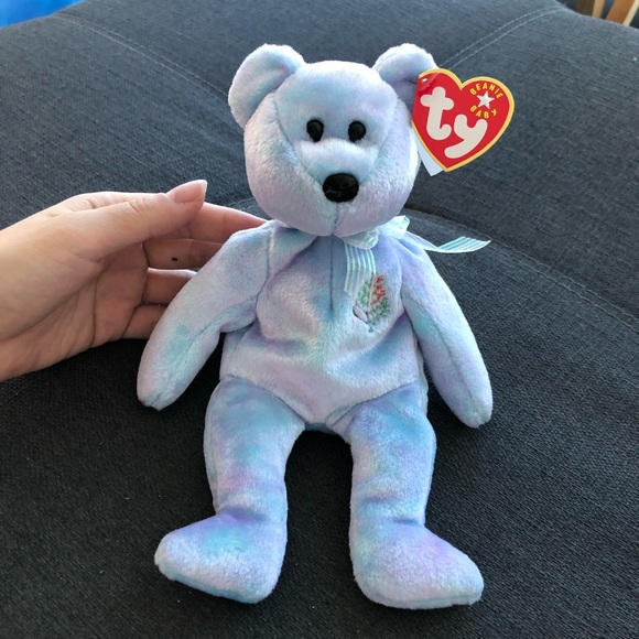issy beanie baby